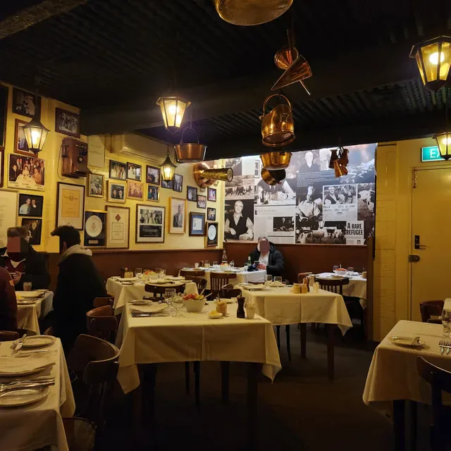 Vlado's Charcoal Grill
