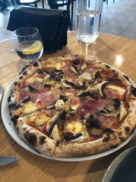 Volpino Pizzeria and Wine Bar