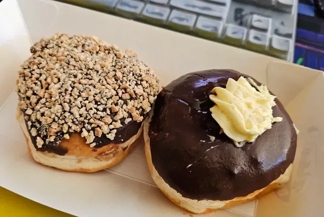 Walker's Doughnuts Elizabeth Street