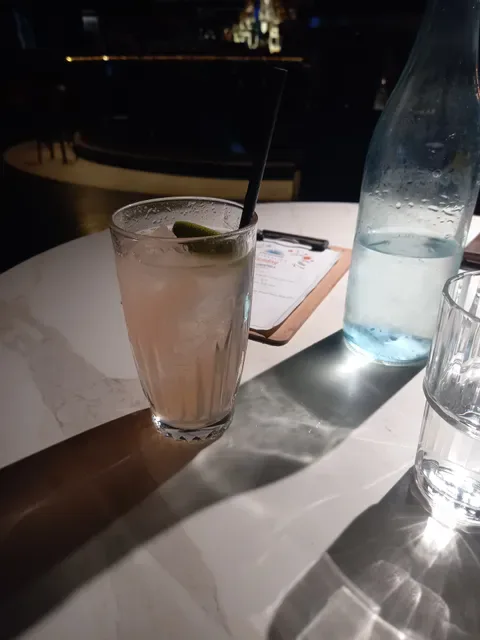 Waterslide Bar