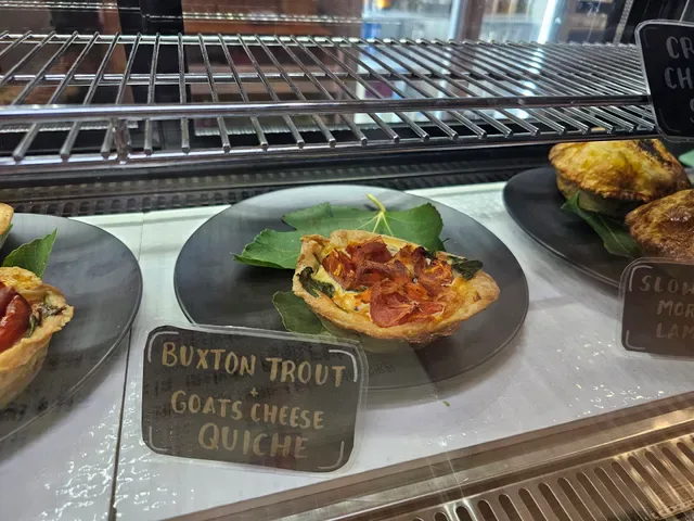 Watts River Cafe and Store