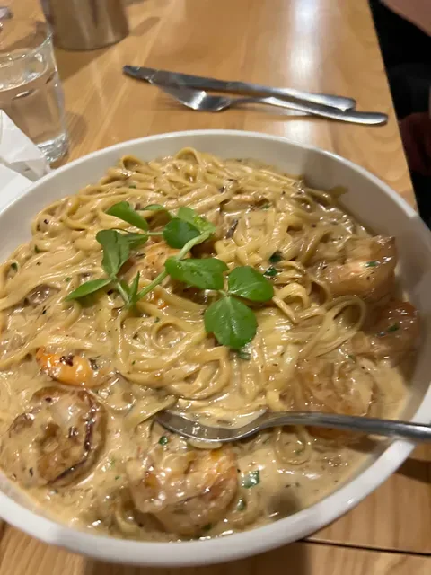 Waves on the Beach Restaurant