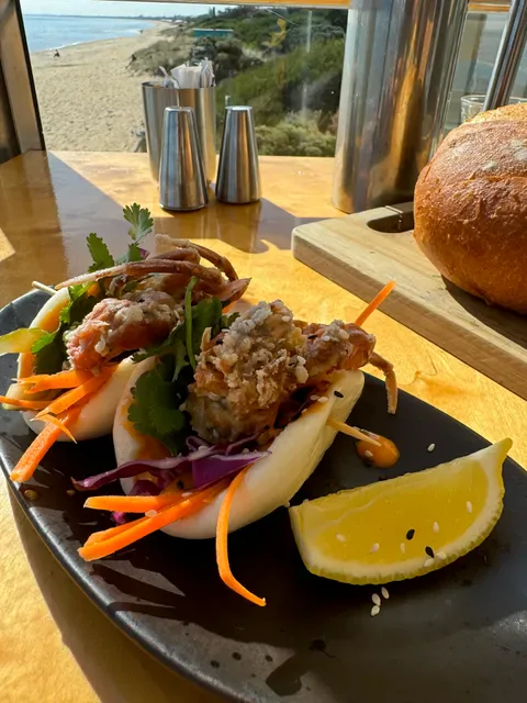 Waves on the Beach Restaurant