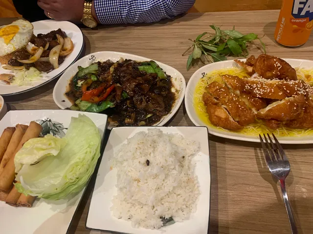 Western Pho
