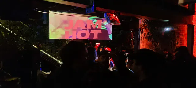 Whitehart Bar