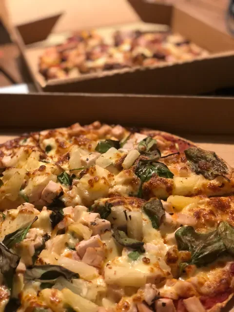 Wise Guys Pizza 'n' Pasta