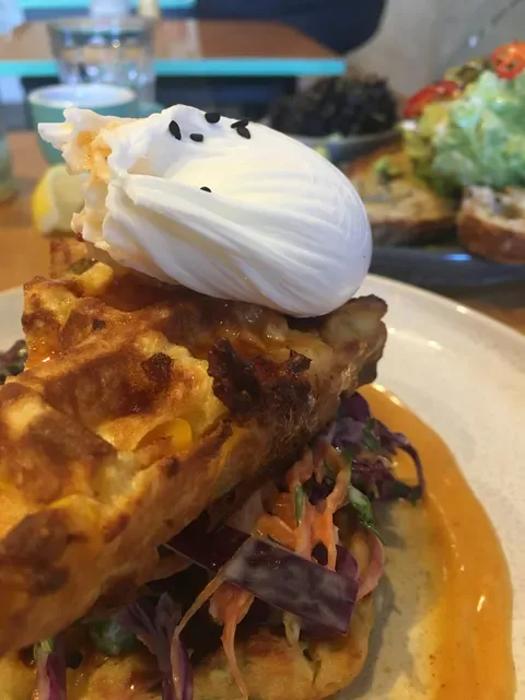 Wolf and Hound Cafe