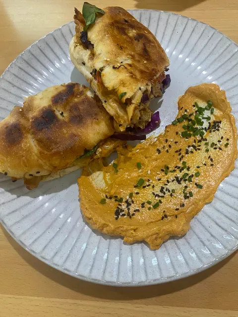 Wombat Cafe & Store