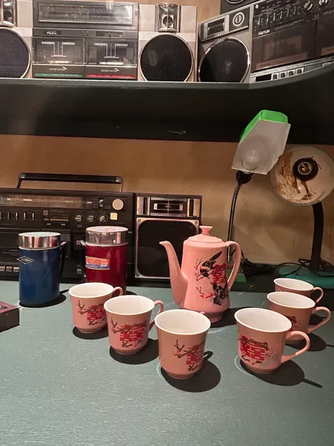Wong's Late Night Hot Pot 王建国重庆深夜老火锅