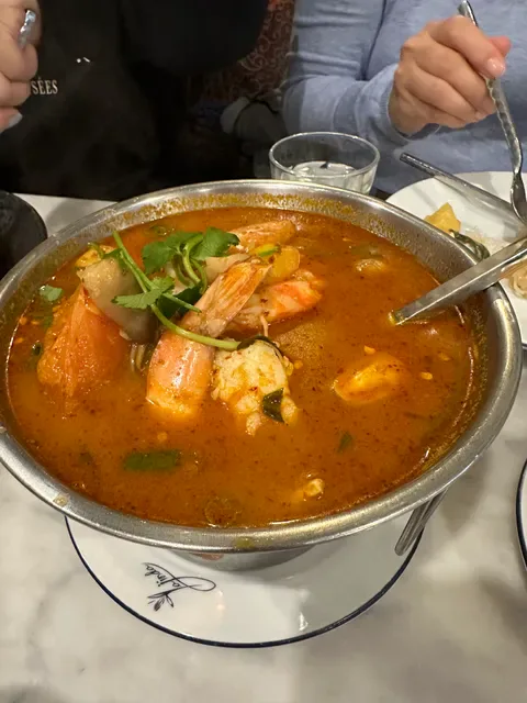 Ya Jinda Thai Restaurant