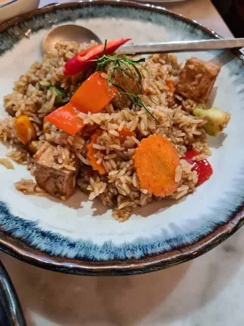 Ya Jinda Thai Restaurant