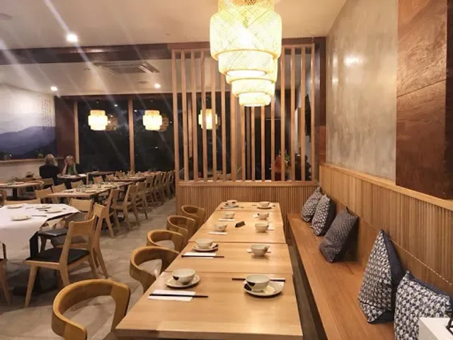 Yang's Place