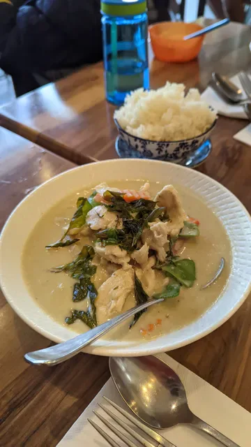 Yaring Thai Street Food