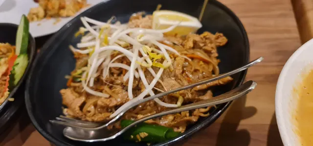 Yaring Thai Street Food