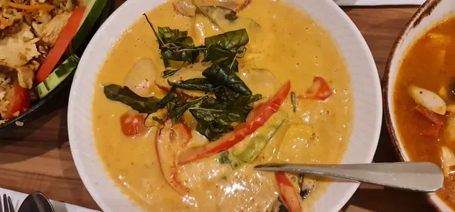 Yaring Thai Street Food