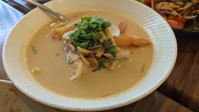 Yaring Thai Street Food