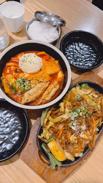 Yoon's Kitchen