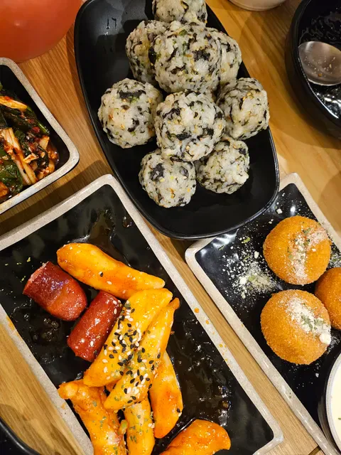 Yoon's Kitchen