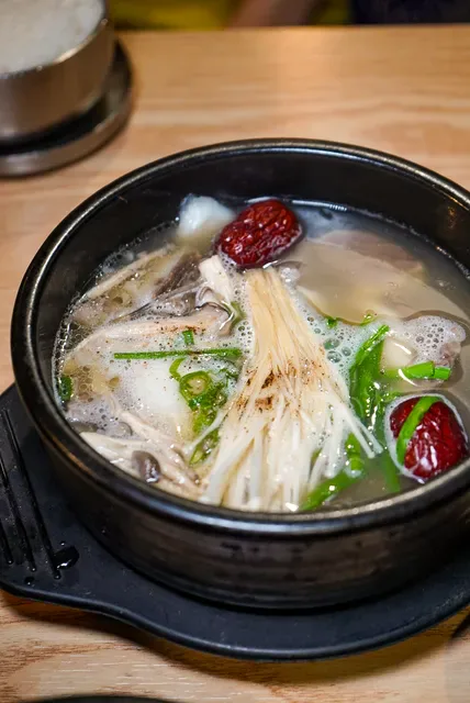 Yoon's Kitchen Oakleigh