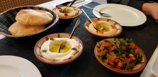Zikrayat Lebanese Cuisine