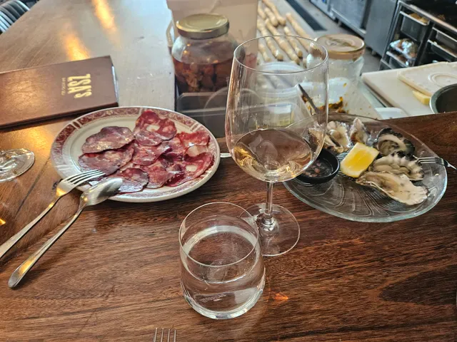 Zsa’s Bar & Bistroteca