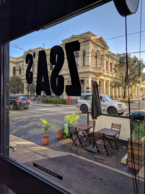 Zsa’s Bar & Bistroteca