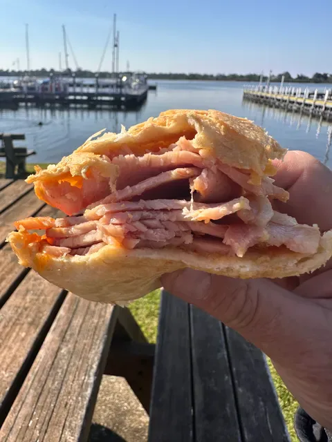 Metung Bakery & Cafe