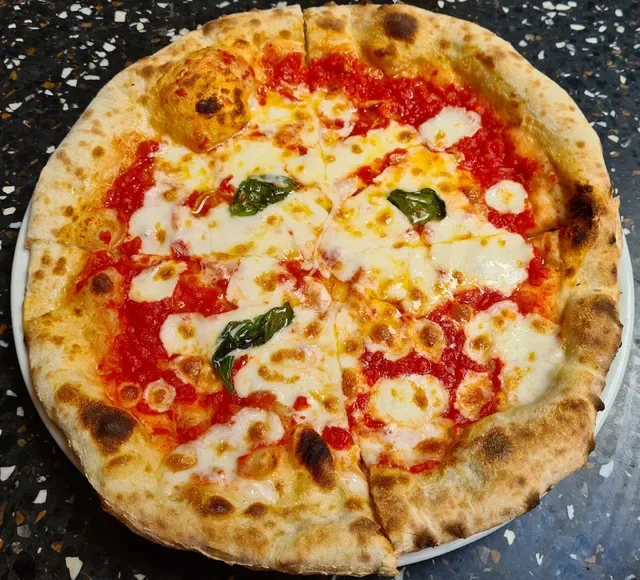 400 Gradi Mildura