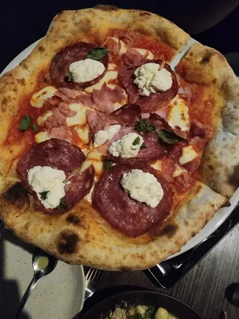 400 Gradi Mildura