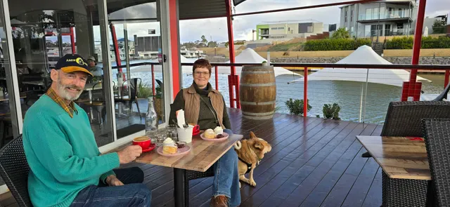 Dockside Cafe