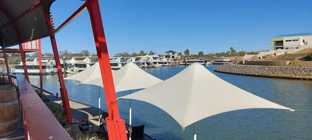 Dockside Cafe