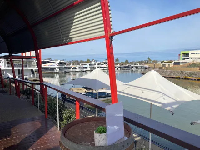 Dockside Cafe