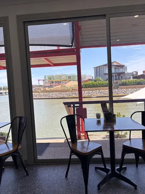 Dockside Cafe