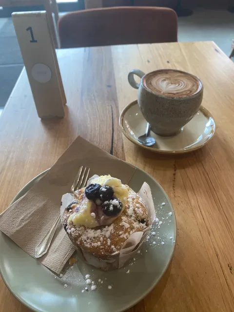 Lamezleighs Coffee House & Eatery