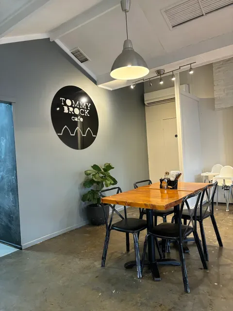 Tommy Brock Cafe