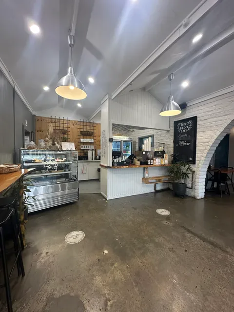Tommy Brock Cafe