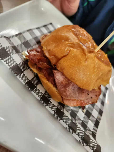 Alpine Gate Cafe