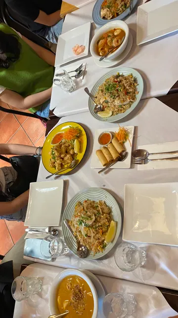 Thai by the Lake