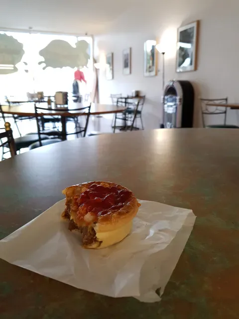 Island Pies