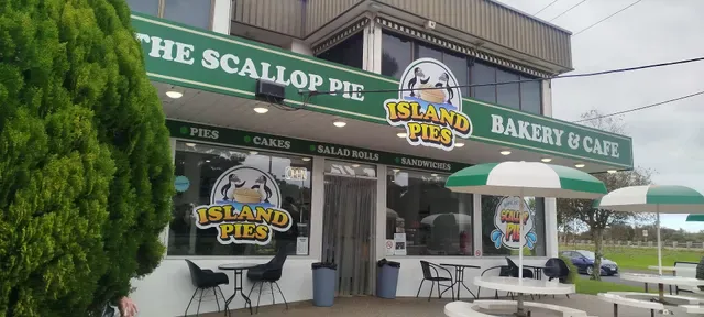 Island Pies
