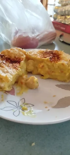 Island Pies