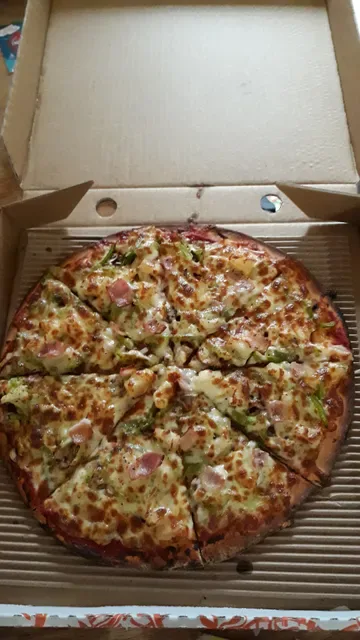 Woodies Pizza On Madeley