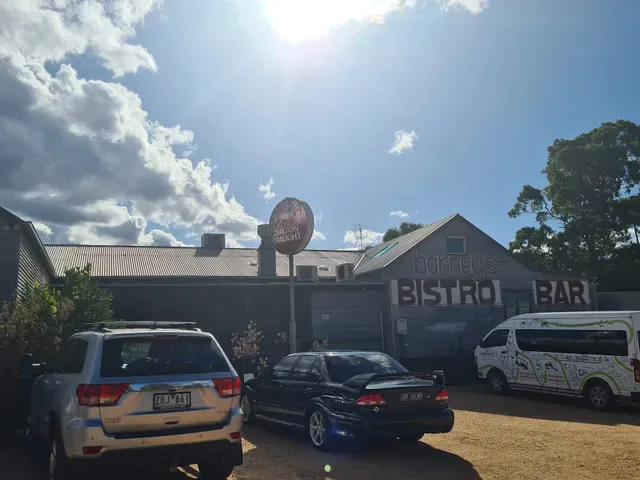 Barney's Bar & Bistro