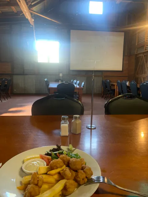 Barney's Bar & Bistro