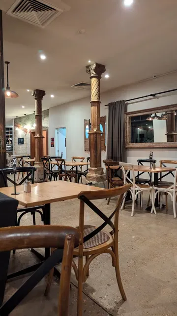 Porepunkah Pub