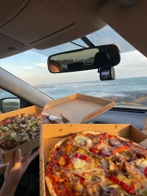 Alexo Pizza & Bistro