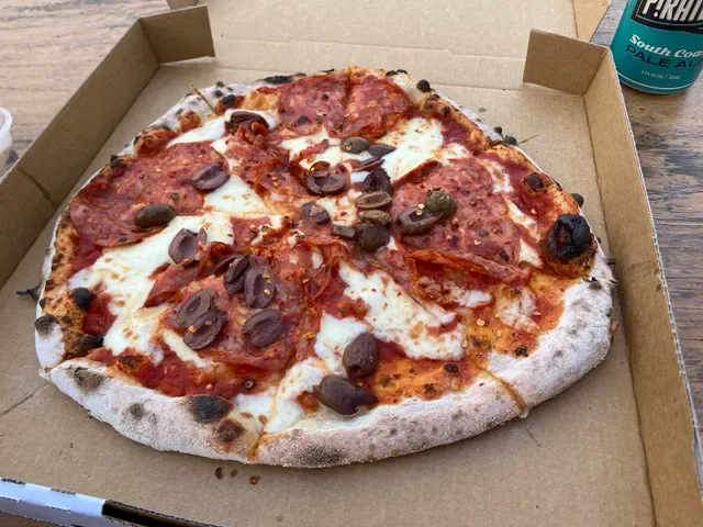 Pier Front Pizzeria
