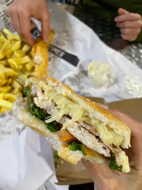 Henty St Fish N Grill