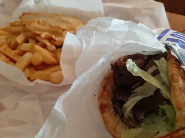 Henty St Fish N Grill