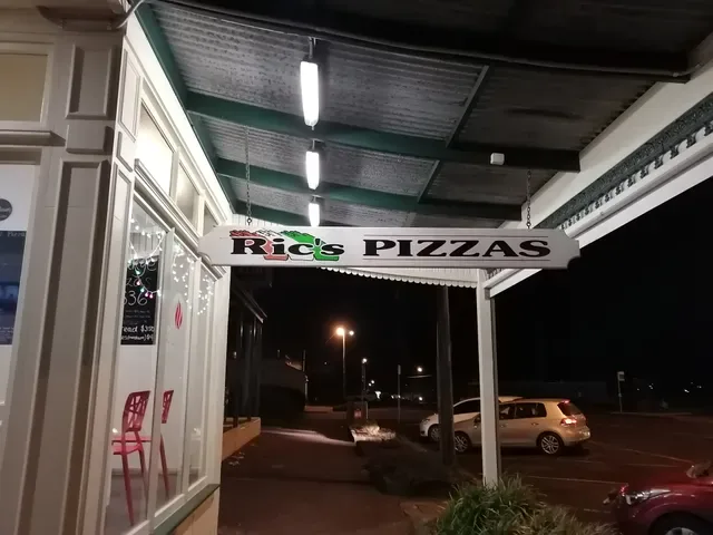 Ric's Pizza Bar